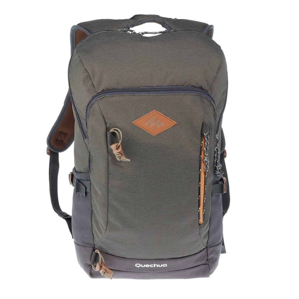 20 liter hiking backpack Quechua